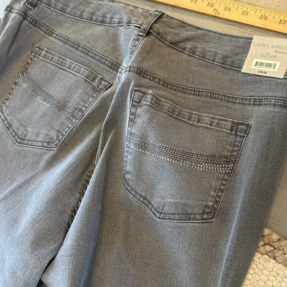 NWT Laura Ashley Gray Tummy Slimming Bootcut Jeans Sz 16 W Rhinestone Pockets - Picture 6 of 8